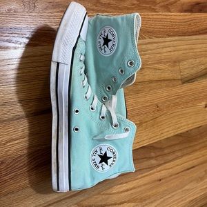 Mint green converse size 9